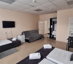 Трехместный с диваном в Дом на Подольской