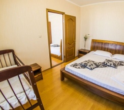 Семейный "Полулюкс" (КОРПУС 2-КАМЧАТКА) в Эдельвейс