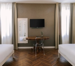 Номер Семейный в Отель IH Hotels Venezia Salute Palace