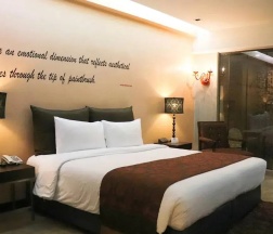 Двухместный номер S Boutique Wing двуспальная кровать в Sunbeam Hotel Pattaya