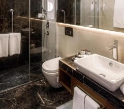 Двухместный клубный полулюкс двуспальная кровать в Sheraton