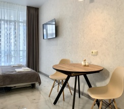 Трехместная студия с кухней на 10 этаже в Ольгинке в Метрикс Девелопмент