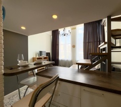2-комнатные апартаменты улучшенные №8 в City Crown Apartments