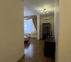 Номер улучшенный с 1 двуспальной кроватью в Мысхако