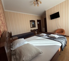 Стандартная комната повышенного комфорта в Das house