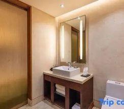 Двухместный номер Standard (2 отдельные кровати) в Sanya Phoenix Waterside Gloria Resort