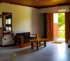 Двухместный люкс Deluxe двуспальная кровать в Eco Hotel Black & White - Anuradhapura