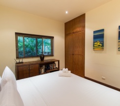 Вилла с 3 комнатами с балконом в Viola Pool Villa