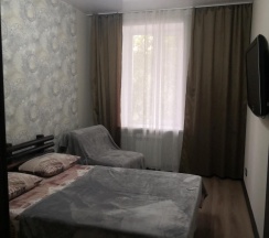 3-комнатные апартаменты стандарт в RentDay (РентДей) на улице Карла Маркса