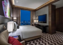 Двухместный люкс Ayutthaya двуспальная кровать в 137 Pillars Suites & Residence Bangkok