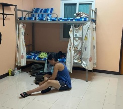 Кровать в общем номере в Karma Home Hostel