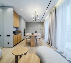 Ohtaparkinn Shine в Ohtainn
