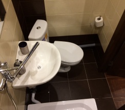 апартаменты меблированная двухместная комната (ИНДИВИДУАЛЬНЫЙ САНУЗЕЛ ВНЕ НОМЕРА, ул.Университетская, 5/37) в Everest