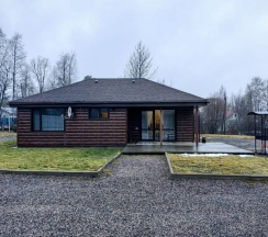 Коттедж для 9 человек в Holiday house