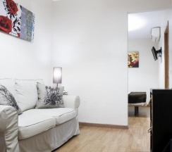 Двухместный полулюкс двуспальная кровать в THC Gran Via Hostel