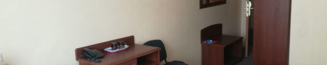 Номер стандарт с 2 односпальными кроватями (с завтраком) в Лена