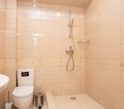 Семейные апартаменты-студия в Alba inn apartments
