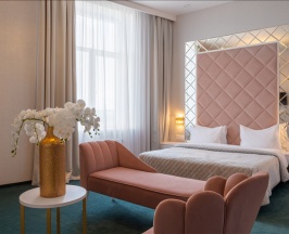 PINK SUITE (номер улучшенной категории) в Pellegreen Hotel