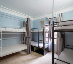 Кровать в общем номере в Ha Long Bay Fancy Hostel
