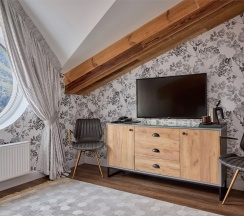 Супериор в мансарде с видом на горы в Hills Polyana hotel&SPA