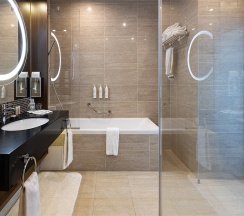 Семейные апартаменты с двумя спальнями в Krasnodar Marriott Hotel