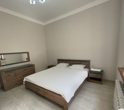 Квартира в Апартаменты на улица Мирзабекова, д. 17А