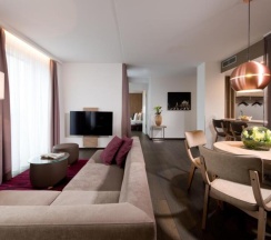 Люкс Presidential в Leonardo Hotel Berlin Mitte