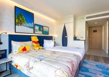 Номер Standard с балконом в Hotel Clover Patong Phuket