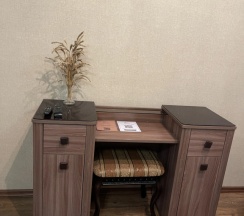 Двухместный люкс двуспальная кровать в Медведефф