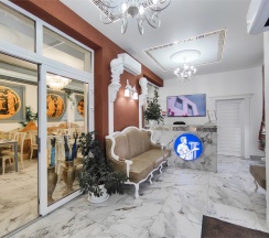 Двухуровневый номер в античном греческом стиле в Греческий Олимп