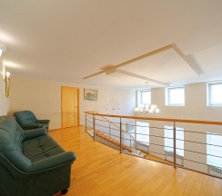 4-комнатные апартаменты улучшенные в Имидж