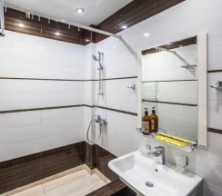 г Сочи, Адлерский р-н, ул Просвещение 84 кв 65 в Morerooms