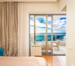Апартаменты люкс #12 в Sun Apartments ЖК Идеал хаус