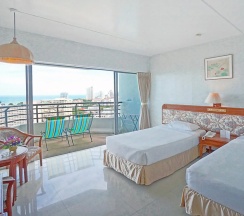 Двухместный номер Standard с частичным видом на море 2 отдельные кровати в Pattaya Park Beach Resort