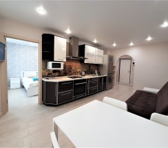 ул. Средне-Московская. д. 62-А-194 в Megapolis