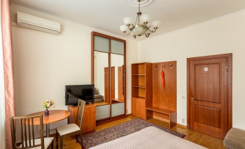 Одноместный номер с общим санузлом в Nova