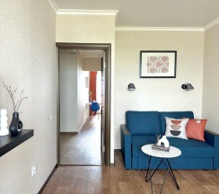 Апартаменты с панорамным видом на 13 этаже в Призма