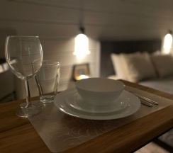 Коттедж Comfort с красивым видом из окна в Можайское приморье