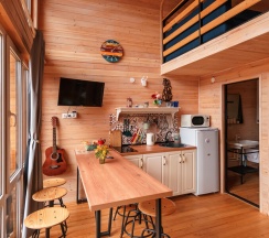 Двухэтажный Барнхаус в Snowcatcamp