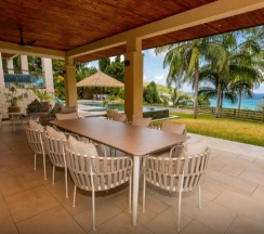 Вилла с бассейном с 4 комнатами в Valmer Resort