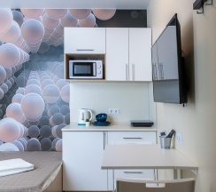 1-комнатные апартаменты эконом с 1 двуспальной кроватью (без окна) в Prim Rooms Apt Apartments (Прим Румс Апт Апартментс)