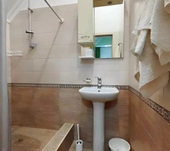 Трёхместный номер Comfort с красивым видом из окна в Черноморская Ривьера