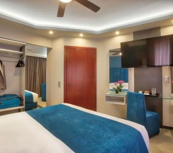 Люкс в Capsis Astoria Heraklion Hotel