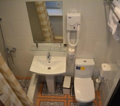 Номер улучшенный с 1 двуспальной кроватью (с завтраком) в Тамбовская