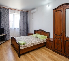 Трехместный номер с двуспальной и односпальной кроватью в Сочи Олимпийский парк Сириус