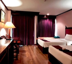 Одноместный номер Deluxe в B Buri Hotel