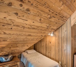 Коттедж в 5 Mi to Heavenly Mountain Resort: Tahoe Cabin