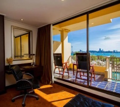 Двухместный номер Premium с видом на море (2 отдельные кровати) в Dusit Thani Pattaya