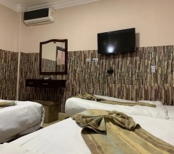 Четырёхместный номер Standard в Отель Cairo
