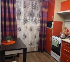 Двухместные апартаменты (двуспальная кровать) в Квартира на улице Кольцова 3